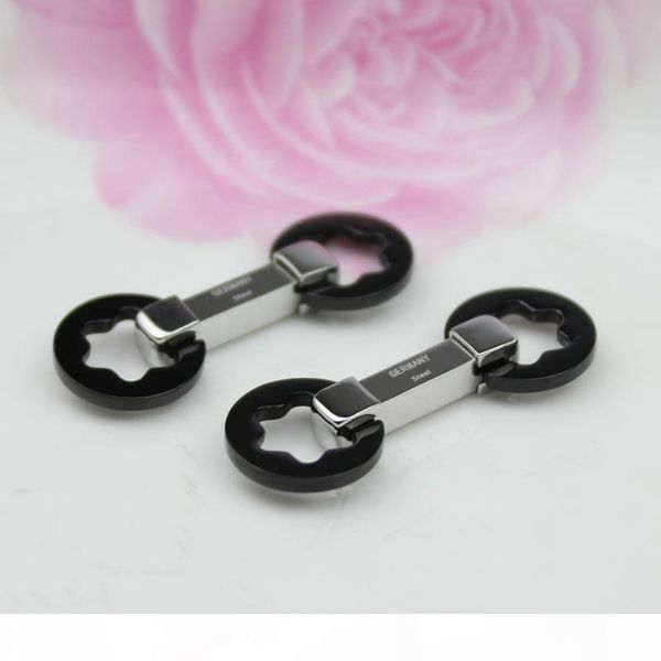 fashion stainless steel cufflinks in star design and blacke plated for men never change color can use in business fair meeting, Silver
fashion stainless steel cufflinks in star design and blacke plated for men never change color can use in business fair meeting, Silver