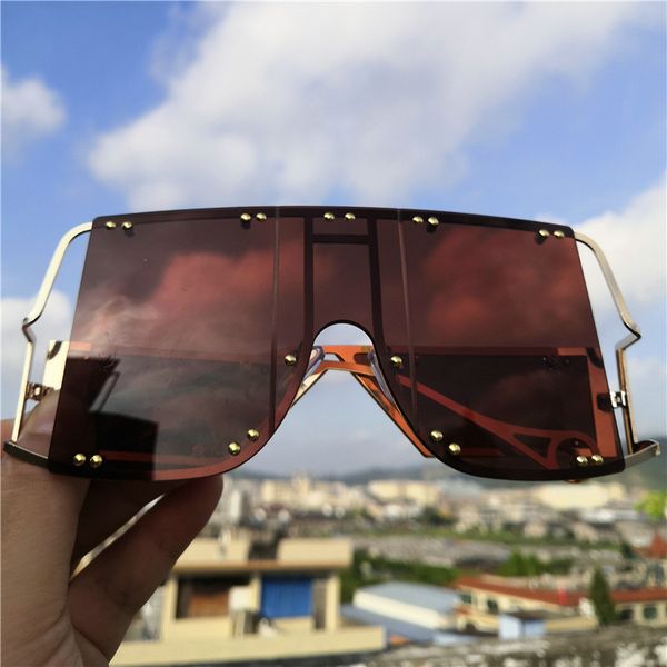 2020 cat oversized square sunglasses one piece sun glasses women transparent black new style shades with box fml, White;black
2020 cat oversized square sunglasses one piece sun glasses women transparent black new style shades with box fml, White;black