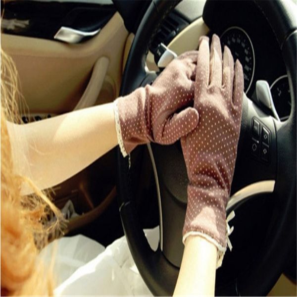 heigh quality women gloves fashion women dots gloves sun uv protection outdoor cotton driving for ladies, Blue;gray
heigh quality women gloves fashion women dots gloves sun uv protection outdoor cotton driving for ladies, Blue;gray