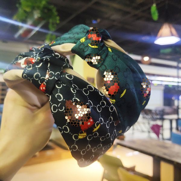 origional japanese and korean-style all-match fashion wide-brimmed letter middle twist print hairband head jewelry
origional japanese and korean-style all-match fashion wide-brimmed letter middle twist print hairband head jewelry