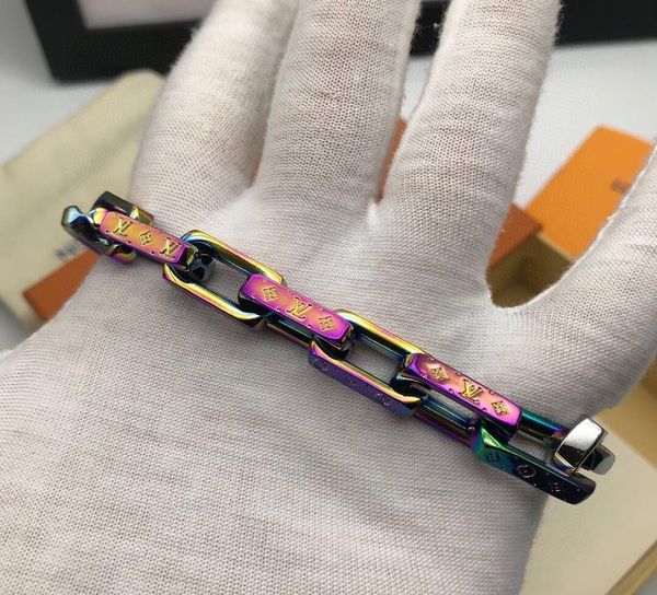 chilled hardened steel punk bracelet for man women size 20cm fashion hip-hop bracelets jewelry gift drop shipping with88, Golden;silver
chilled hardened steel punk bracelet for man women size 20cm fashion hip-hop bracelets jewelry gift drop shipping with88, Golden;silver