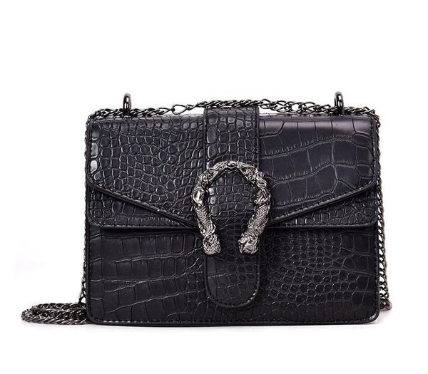 Female Crossbody Bag For Women And Bags 2020 New Brand PU Leather Handbags Designer High Quality Ladies Messenger Shoulder002
Female Crossbody Bag For Women And Bags 2020 New Brand PU Leather Handbags Designer High Quality Ladies Messenger Shoulder002