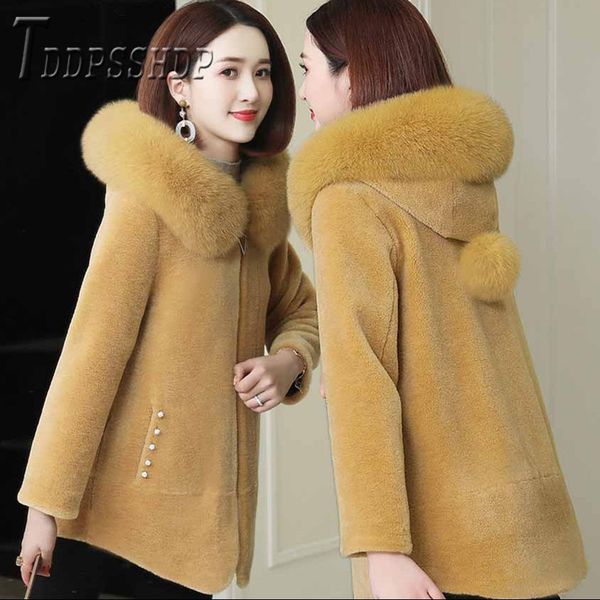stylish chic 2020 winter thick imitation lambswool coat fluff collar plus size fashion women coats jackets, Black
stylish chic 2020 winter thick imitation lambswool coat fluff collar plus size fashion women coats jackets, Black