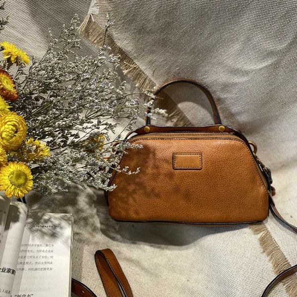 2020 new women's bag casual wild small square bag retro ladies handbag shoulder messenger
2020 new women's bag casual wild small square bag retro ladies handbag shoulder messenger