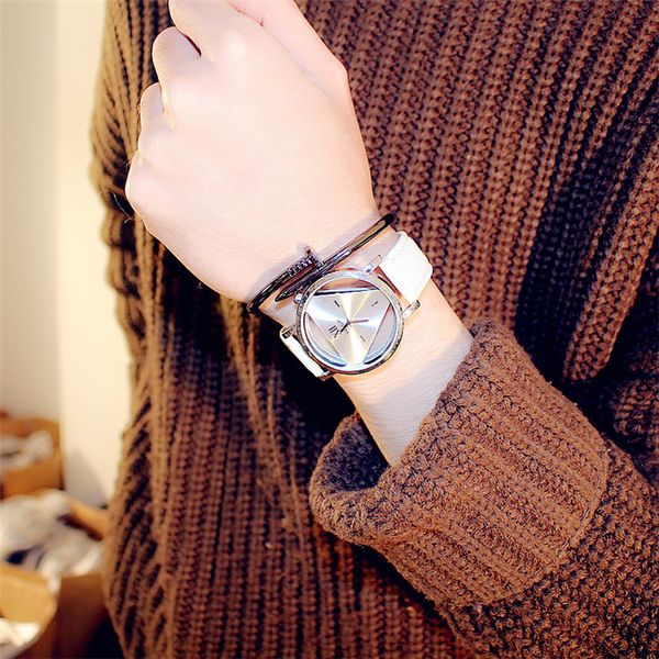 korean-style simple triangle watch simple casual atmosphere hollow harajuku style fashion couples watch, Slivery;brown
korean-style simple triangle watch simple casual atmosphere hollow harajuku style fashion couples watch, Slivery;brown
