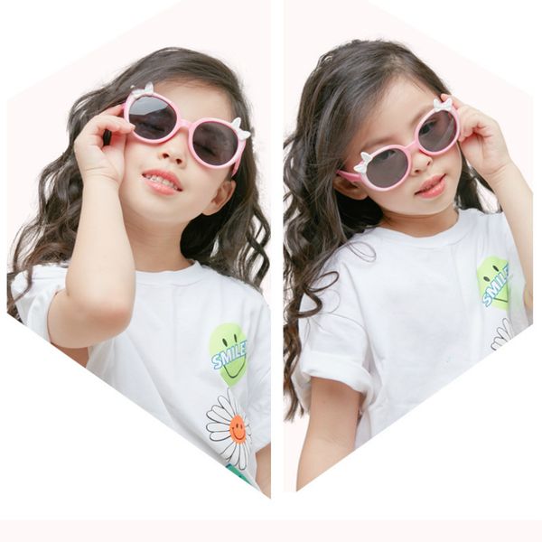 fashion accessories sunglasses for children cute cartoon animal modeling polarized sunglasses full frame with bow shape 6 colors, White;black
fashion accessories sunglasses for children cute cartoon animal modeling polarized sunglasses full frame with bow shape 6 colors, White;black