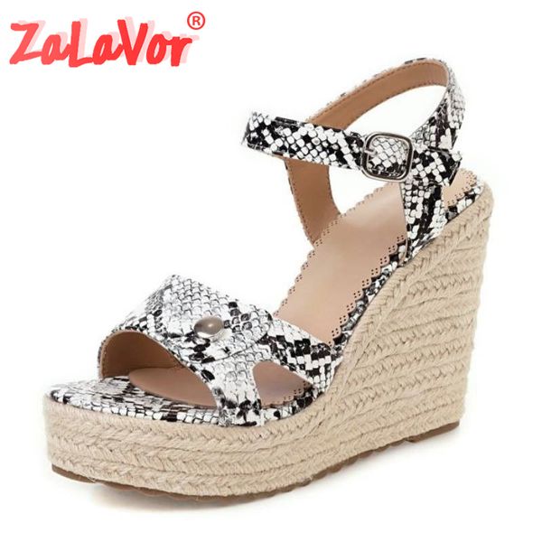 zalavor ankle strap platform sandals summer wedges women shoes snakeskin rivets sandals buckle daily party shoes size 34-43, Black
zalavor ankle strap platform sandals summer wedges women shoes snakeskin rivets sandals buckle daily party shoes size 34-43, Black