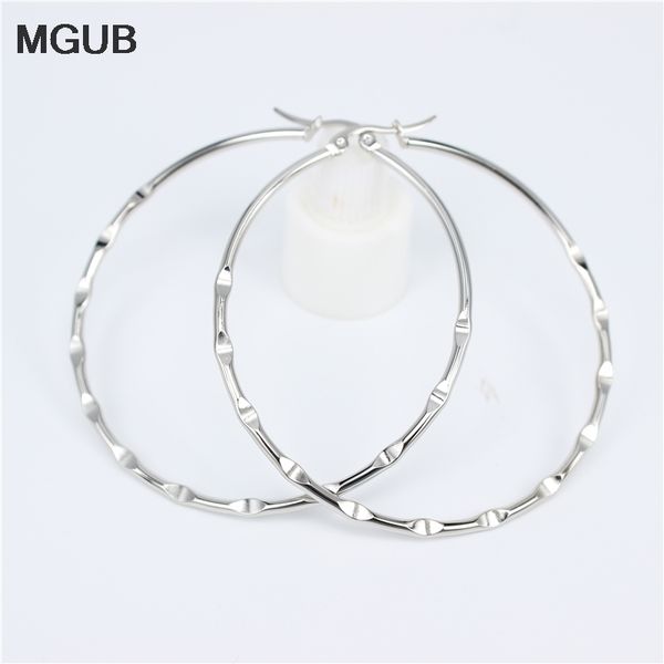 wholesale ear accessories silver color big hoop earrings stainless steel women jewelry minimalist circle round earring lh840, Golden;silver
wholesale ear accessories silver color big hoop earrings stainless steel women jewelry minimalist circle round earring lh840, Golden;silver