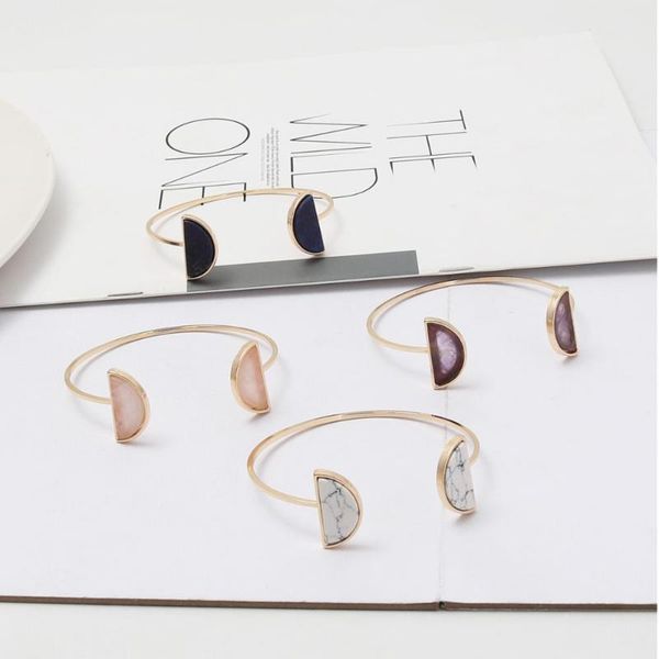 charm bracelets 2021 stylish semi-circular pave natural stone moon for women, Golden;silver
charm bracelets 2021 stylish semi-circular pave natural stone moon for women, Golden;silver
