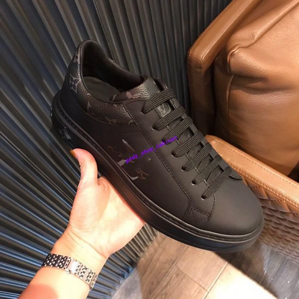 up2020concepteur халат па шер chaussures hommes ан cuir veritable chaussures hommes люксусного движение де hommes де loisi, Black;grey
up2020concepteur халат па шер chaussures hommes ан cuir veritable chaussures hommes люксусного движение де hommes де loisi, Black;grey