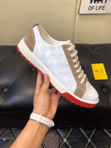 2021u limited edition men 's brand leather casual shoes ,comfortable and breathable lace -up sneakers ,a full set of original shoe box, Black
2021u limited edition men 's brand leather casual shoes ,comfortable and breathable lace -up sneakers ,a full set of original shoe box, Black