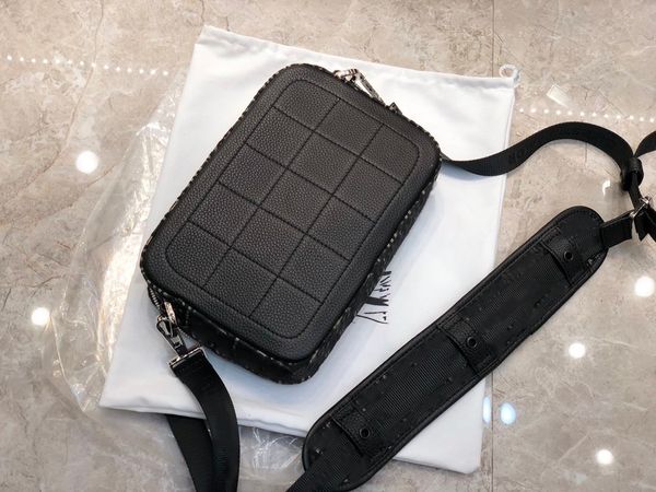 message bag women bags new handbag purses fashion men wallets crossbody bag with letter zipper shopping business square single shoulder bag
message bag women bags new handbag purses fashion men wallets crossbody bag with letter zipper shopping business square single shoulder bag