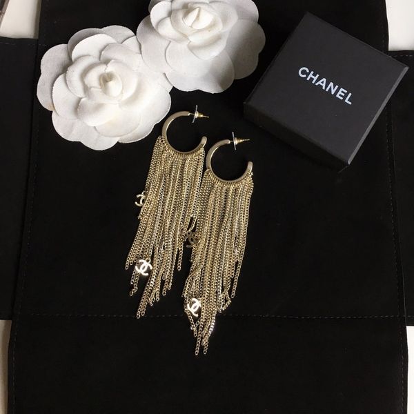 selling retro g letter wild exquisite designer earrings luxury designer jewelry women earrings fashion accessories with box r16, Golden
selling retro g letter wild exquisite designer earrings luxury designer jewelry women earrings fashion accessories with box r16, Golden