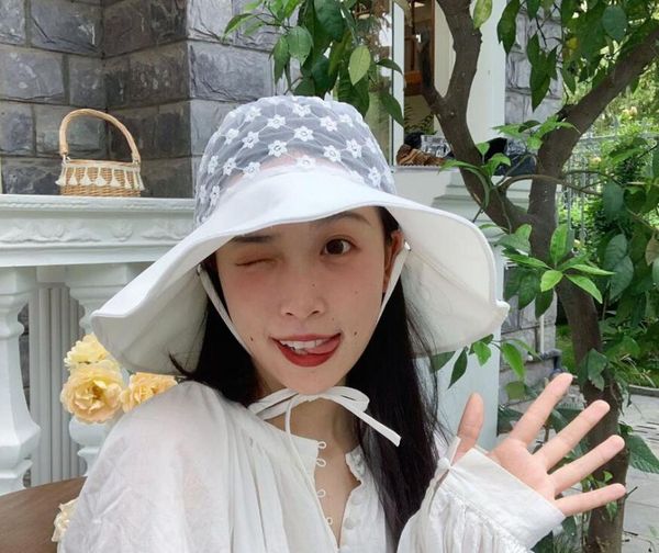 women sun hat white black summer hat lace up floppy sun beach foldable wide brim travel cap, Blue;gray
women sun hat white black summer hat lace up floppy sun beach foldable wide brim travel cap, Blue;gray