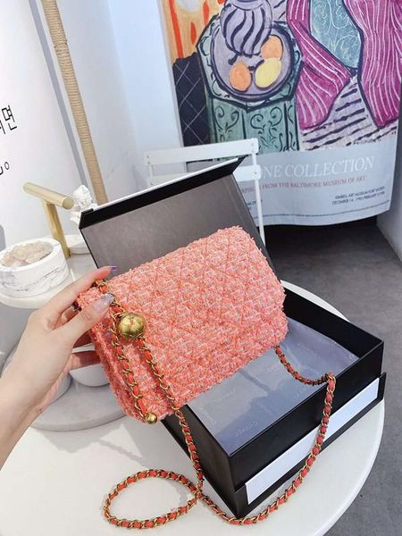 color one women shoulder woman bags vintage bump cloth pearl chain oblique satchel female genuine leather handbag with high quality
color one women shoulder woman bags vintage bump cloth pearl chain oblique satchel female genuine leather handbag with high quality