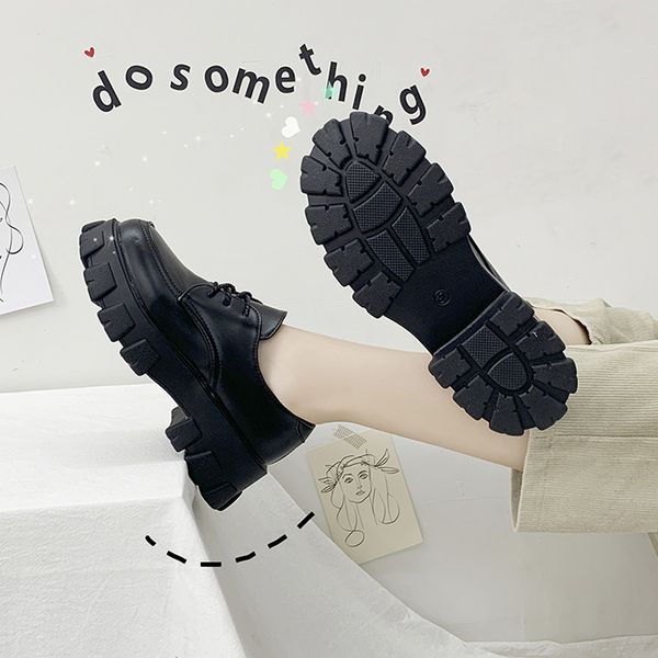 casual woman shoe cross women's shoes black flats platform round toe british style all-match oxfords modis female
casual woman shoe cross women's shoes black flats platform round toe british style all-match oxfords modis female