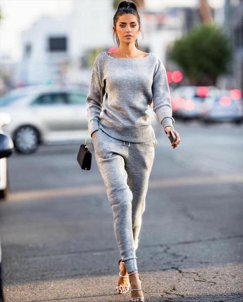 2pcs women casual simple tracksuit sweatshirt solid pants jogging gym sports sweat autumn suit, Gray
2pcs women casual simple tracksuit sweatshirt solid pants jogging gym sports sweat autumn suit, Gray