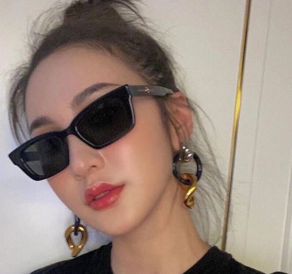 2020 suitable for small face sunglasses women gentle 1996 acetate polarized uv400 square women sunglasses for06, White;black
2020 suitable for small face sunglasses women gentle 1996 acetate polarized uv400 square women sunglasses for06, White;black