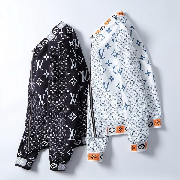 2020 spring autumn men casual streetwear floral hoodie jacket man waterproof clothes mens windbreaker coat male outwear, Black;brown
2020 spring autumn men casual streetwear floral hoodie jacket man waterproof clothes mens windbreaker coat male outwear, Black;brown