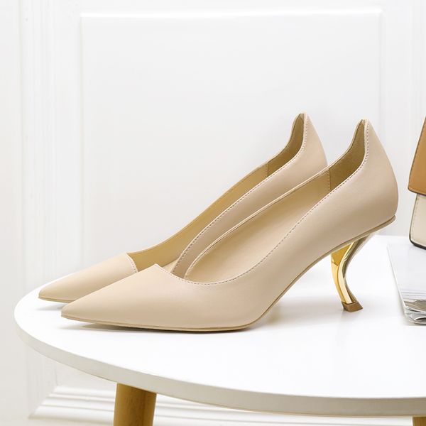 wed2020 celebrity same internet style autumn and winter pointed nude high-heeled shoes women's thin metal shaped heel shallow, Black
wed2020 celebrity same internet style autumn and winter pointed nude high-heeled shoes women's thin metal shaped heel shallow, Black