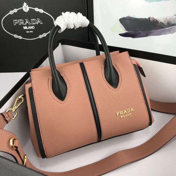 new luxury handbag women messenger bag evening bag leather material european and american style retro style
new luxury handbag women messenger bag evening bag leather material european and american style retro style