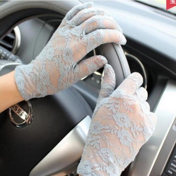 1 pairs hand gloves for women summer lady lace party dressy gloves full finger sunscreen for girls mittens, Blue;gray
1 pairs hand gloves for women summer lady lace party dressy gloves full finger sunscreen for girls mittens, Blue;gray