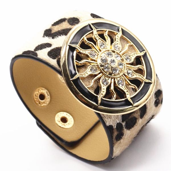big sunflower enamel design leopard brown trendy wide leather bracelets women fashion girl bangle female jewelry new design, Red;blue
big sunflower enamel design leopard brown trendy wide leather bracelets women fashion girl bangle female jewelry new design, Red;blue