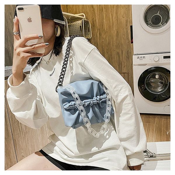 elegant female chain tote bag 2020 new high-quality soft pu leather women's designer handbag pleated shoulder bags underarm bag
elegant female chain tote bag 2020 new high-quality soft pu leather women's designer handbag pleated shoulder bags underarm bag