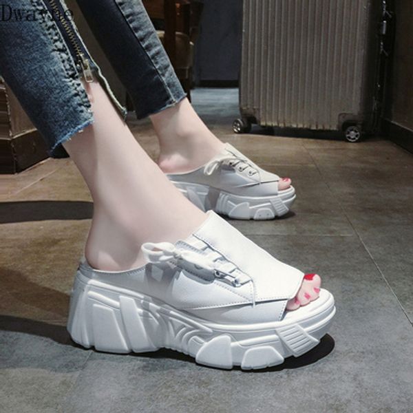 muffin thick-soled slippers female summer fashion 2020 new wild increase beach word drag, Black
muffin thick-soled slippers female summer fashion 2020 new wild increase beach word drag, Black