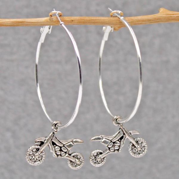 hoop & huggie fashion earrings for women filled pattern heart earring big round circle retro metal geometric trendy jewelry, Golden;silver
hoop & huggie fashion earrings for women filled pattern heart earring big round circle retro metal geometric trendy jewelry, Golden;silver