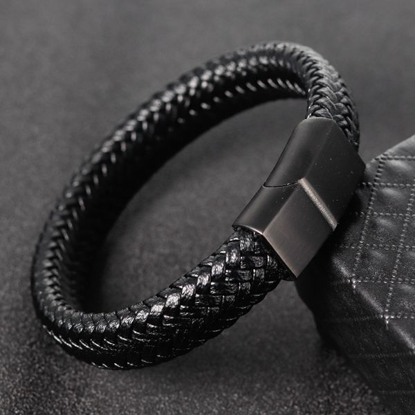 european and american fashionable lucky leather rope stainless steel simple men's cowhide jewelry couple friendship bracelets, Golden;silver
european and american fashionable lucky leather rope stainless steel simple men's cowhide jewelry couple friendship bracelets, Golden;silver