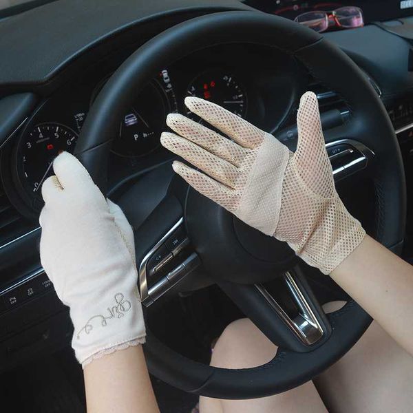 summer gloves women sun protection driving gloves thin cotton touch screen glove breathable sunscreen non-slip glove, Blue;gray
summer gloves women sun protection driving gloves thin cotton touch screen glove breathable sunscreen non-slip glove, Blue;gray