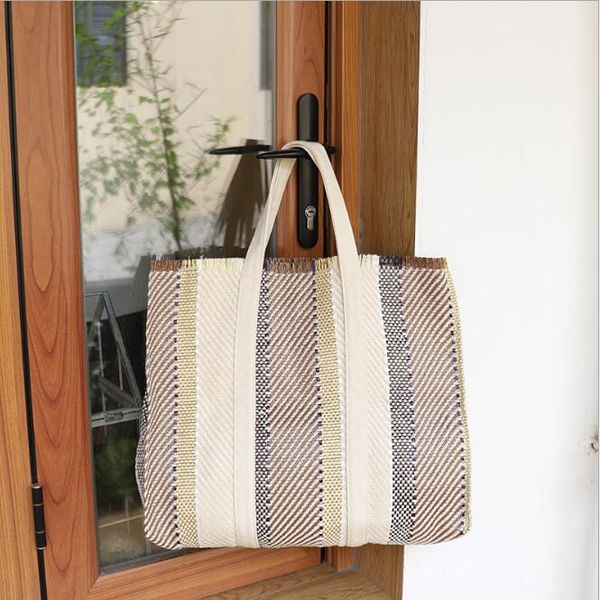retro woven hand bag simple casual large capacity handbag fashion wild literary fan female bag
retro woven hand bag simple casual large capacity handbag fashion wild literary fan female bag
