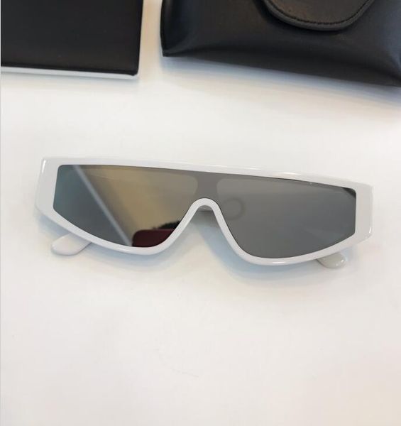 new 4113 mens sunglasses men sun glasses women sunglasses fashion style protects eyes gafas de sol lunettes de soleil with box, White;black
new 4113 mens sunglasses men sun glasses women sunglasses fashion style protects eyes gafas de sol lunettes de soleil with box, White;black