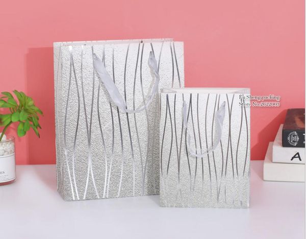white paper bag 250grams cardboard paper shopping wedding bags with string bronzing shiny gift bags 96pcs/lot
white paper bag 250grams cardboard paper shopping wedding bags with string bronzing shiny gift bags 96pcs/lot