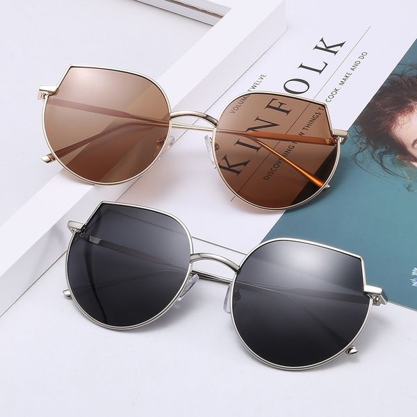 vintage polarized sunglasses men new fashion eyes protect sun glasses with accessories driving goggles, White;black
vintage polarized sunglasses men new fashion eyes protect sun glasses with accessories driving goggles, White;black