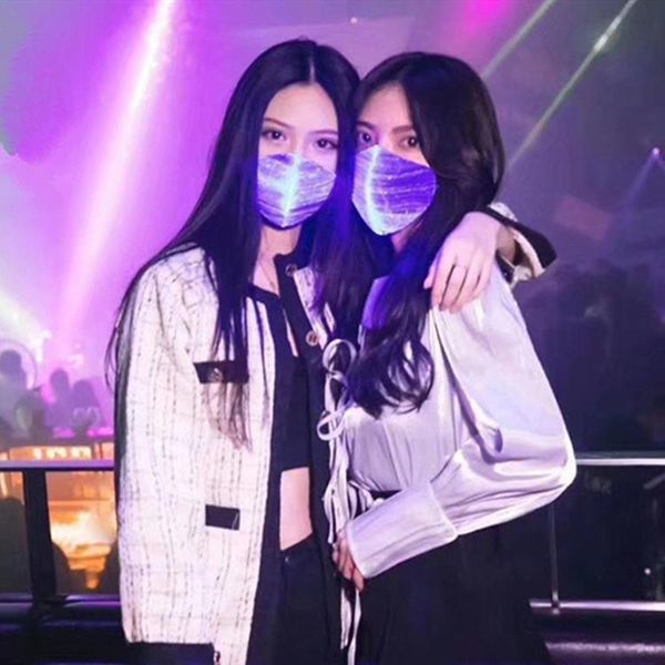 светодиодный свет вверх rave маска партии маски для лица многоразовых масок для лица маски для лица luminous светящихся масок для партии фес
светодиодный свет вверх rave маска партии маски для лица многоразовых масок для лица маски для лица luminous светящихся масок для партии фес