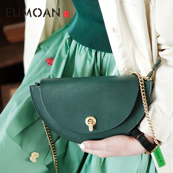 eumoan leather one-shoulder chain bag, women's retro lock semi-round bag, women's summer stiletto bag
eumoan leather one-shoulder chain bag, women's retro lock semi-round bag, women's summer stiletto bag