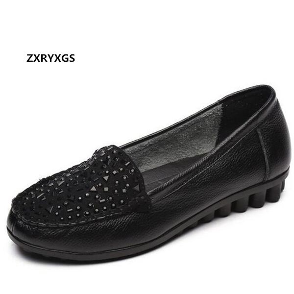 promotion 2020 new rhinestone genuine leather shoes women flats shoes fashion elegant comfortable flat casual, Black
promotion 2020 new rhinestone genuine leather shoes women flats shoes fashion elegant comfortable flat casual, Black