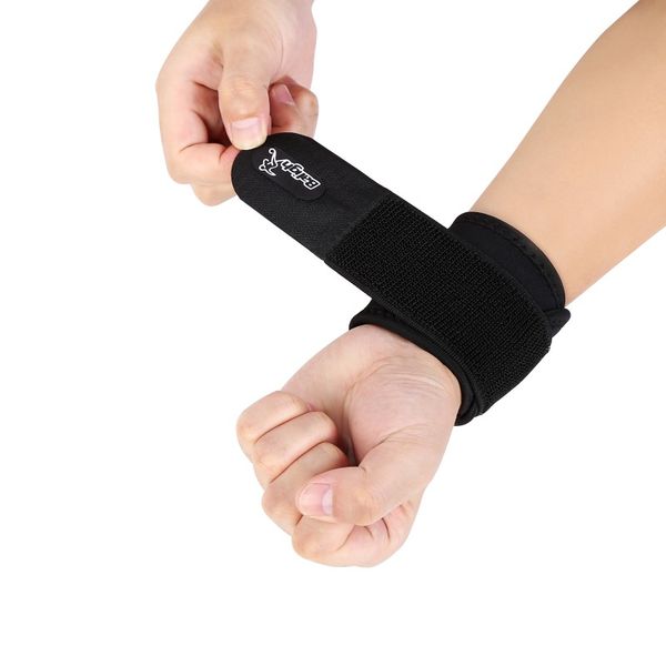 wrist support 1 pc sports gym wristband straps wraps bandage fitness training safety hand bands thumb, Black;red
wrist support 1 pc sports gym wristband straps wraps bandage fitness training safety hand bands thumb, Black;red