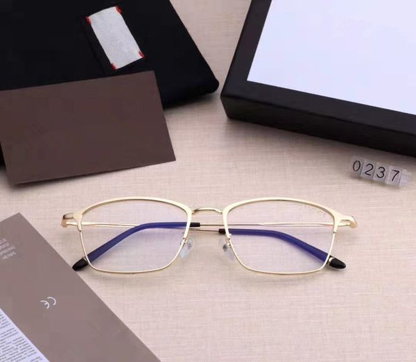 2020 new fashion luxury design 5 colors anti blue-ray eyeshield glasses outdoor glasses with package box 0237
2020 new fashion luxury design 5 colors anti blue-ray eyeshield glasses outdoor glasses with package box 0237