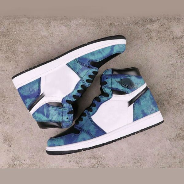 2020 new 1 high wmns tie-dye mens basketball shoes aurora green trainers 1s sneaker women trainerss, White;red
2020 new 1 high wmns tie-dye mens basketball shoes aurora green trainers 1s sneaker women trainerss, White;red
