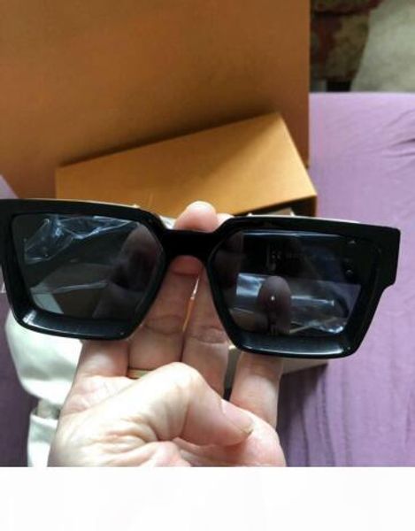 2019 luxury millionaire m96006wn sunglasses full frame vintage designer sunglasses for men shiny gold logo sell gold plated l96006, White;black
2019 luxury millionaire m96006wn sunglasses full frame vintage designer sunglasses for men shiny gold logo sell gold plated l96006, White;black