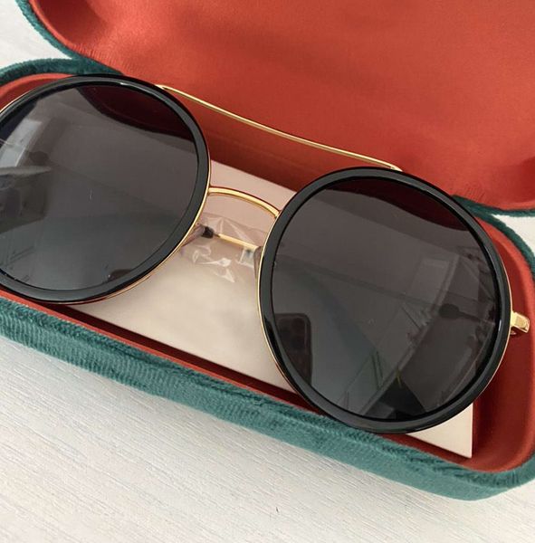 women 0061 gold/black round sunglasses grey lens 56mm fashion sunglasses gafas de sol uv400 with box, White;black 
women 0061 gold/black round sunglasses grey lens 56mm fashion sunglasses gafas de sol uv400 with box, White;black