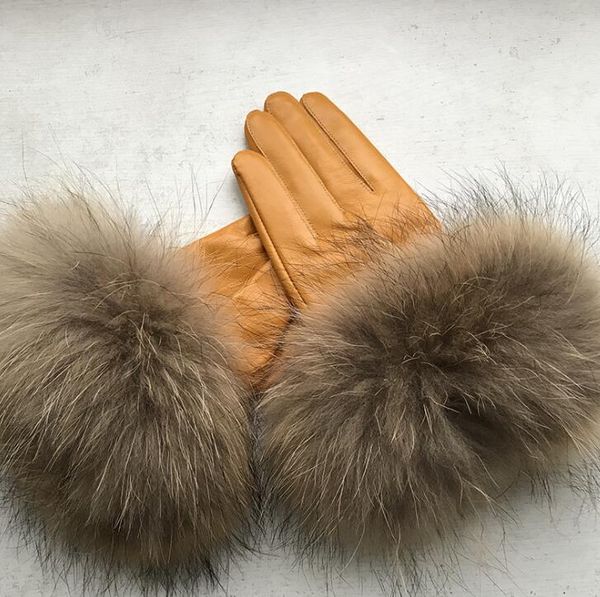 women' natural big raccoon fur genuine leather glove lady' warm natural sheepskin leather plus size driving glove r2447, Blue;gray
women' natural big raccoon fur genuine leather glove lady' warm natural sheepskin leather plus size driving glove r2447, Blue;gray