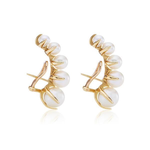 stud european and american fashion niche brands gradually change pearl ear nails female exaggeration temperament vintage earrings, Golden;silver
stud european and american fashion niche brands gradually change pearl ear nails female exaggeration temperament vintage earrings, Golden;silver