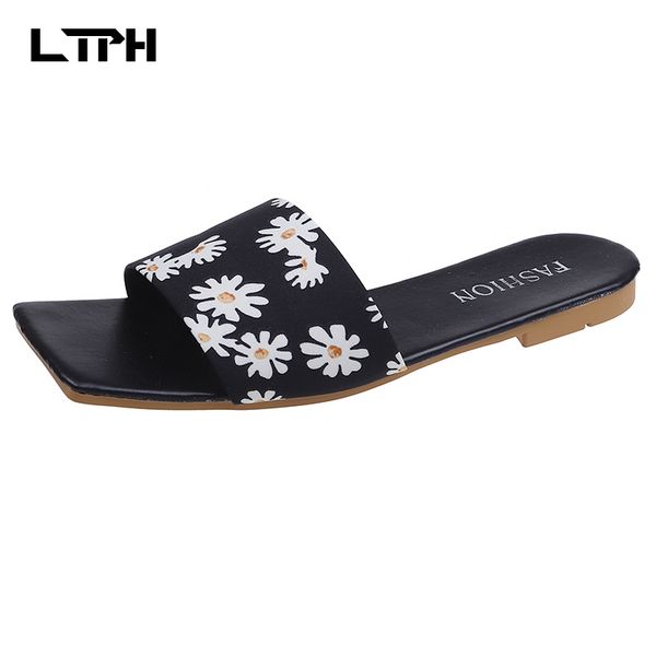 2020 summer new fashion beach flat drag non-slip casual wild word slippers wear small daisy slippers women womens shoes, Black
2020 summer new fashion beach flat drag non-slip casual wild word slippers wear small daisy slippers women womens shoes, Black