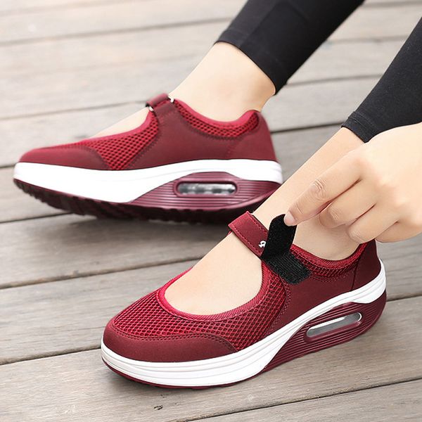 women casual walking sneakers lightweight breathable mesh flat shoes for summer ys-buy
women casual walking sneakers lightweight breathable mesh flat shoes for summer ys-buy