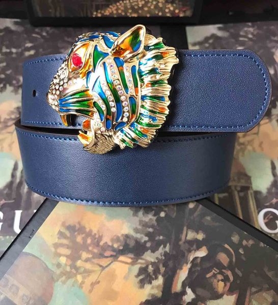 casual belts men brand double chain buckle leather designer belts european style brand belt business with box, Black;brown
casual belts men brand double chain buckle leather designer belts european style brand belt business with box, Black;brown