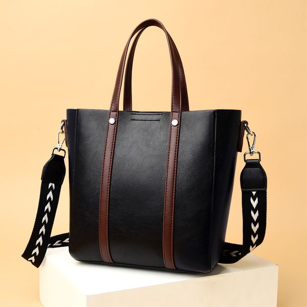 роскошные женщины большой емкости сумка высокого качества дамы плеча crossbody сумка мода кожа pu женщины сумки посыльного сумки
роскошные женщины большой емкости сумка высокого качества дамы плеча crossbody сумка мода кожа pu женщины сумки посыльного сумки